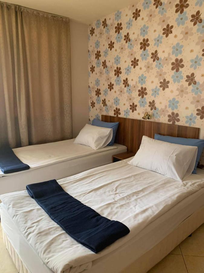 וארנה Семеен Хотел Брилянс - Family Hotel Brilliance מראה חיצוני תמונה